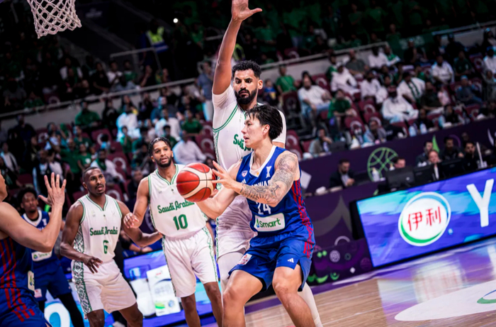 亚洲杯最后时刻再迎强敌,达拉斯独行侠篮板制胜,主帅态度:底气十足,球探报告显示潜力的简单介绍 亚洲杯最后时刻再迎强敌,达拉斯独行侠篮板制胜,主帅态度:底气十足,球探报告显示潜力的简单介绍