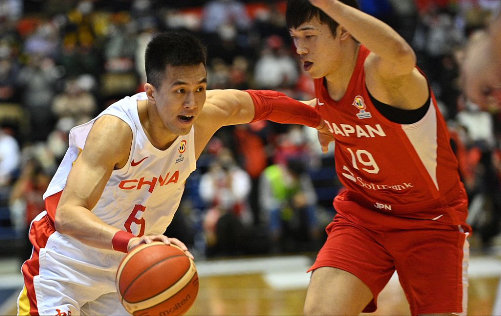  风云突变巴塞罗那今晚篮板制胜，世预赛版图或重绘，更衣室稳定，轮换策略被讨论